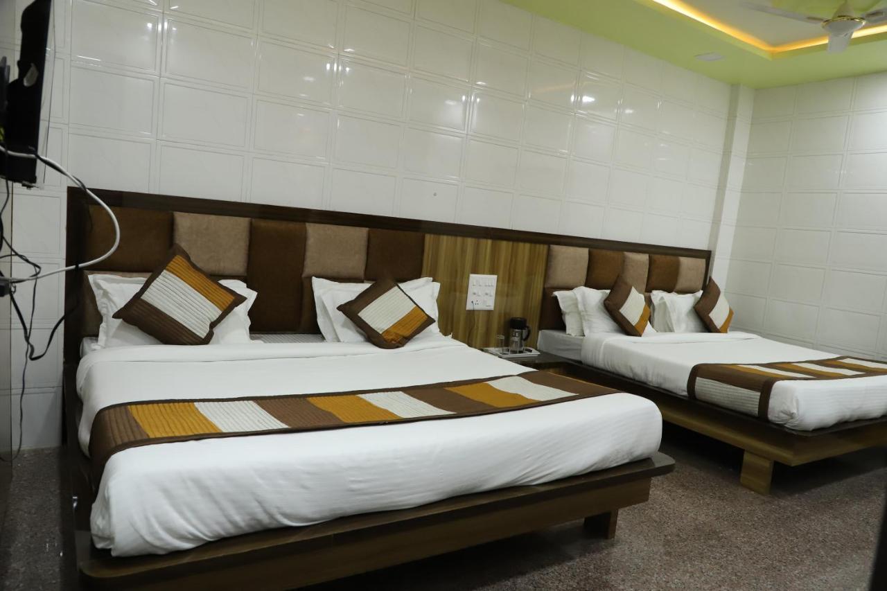 אג'מר Hotel Sheeba מראה חיצוני תמונה